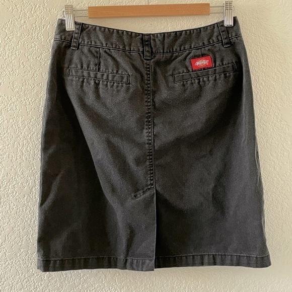 Dickies Skirt Black Women’s Hook Closure Zipper Pockets - Picture 2 of 4